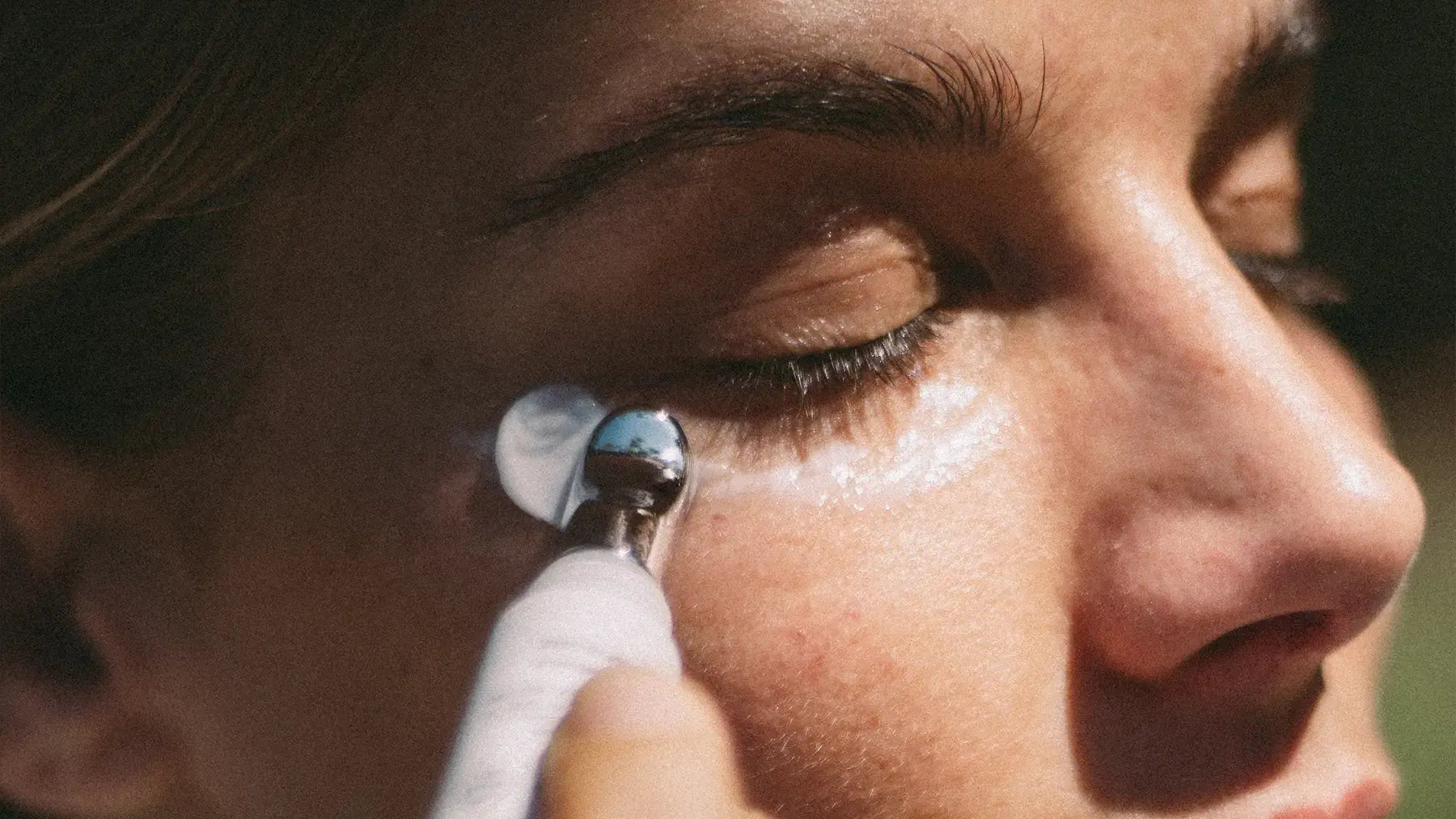 Tutto quello che devi sapere sul contorno occhi