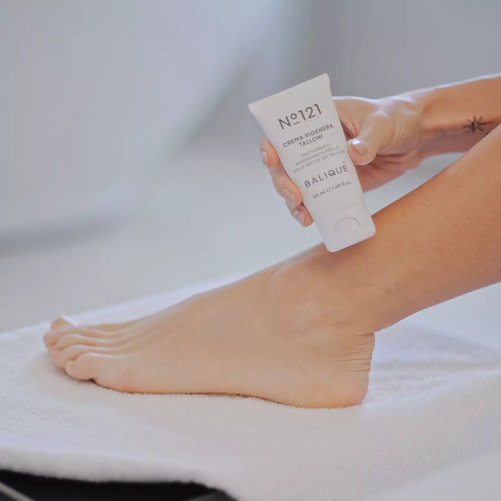 N°121 - CREMA RIGENERA TALLONI